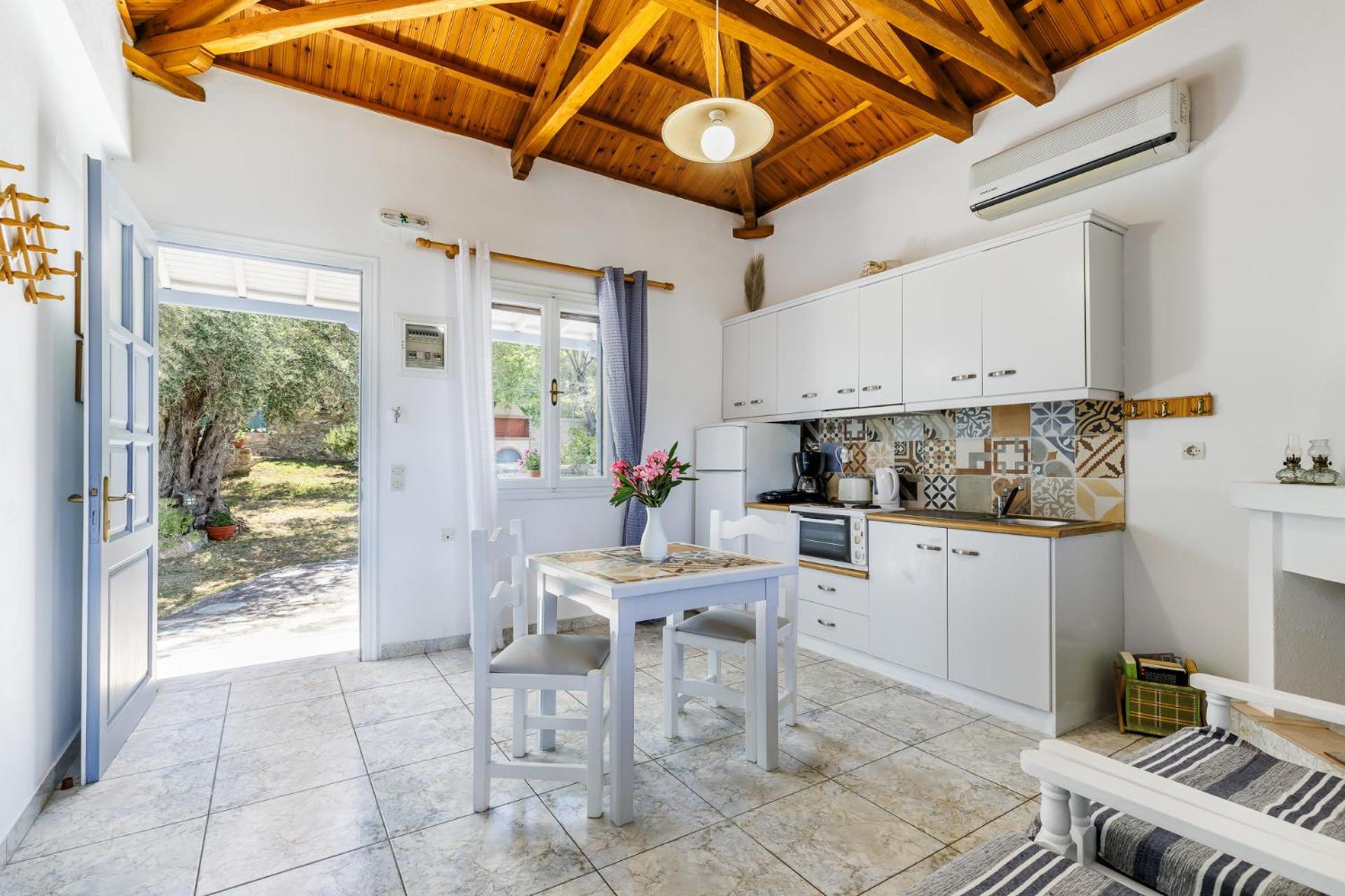 Anesis Apartment 2 Fireplace Skopelos Town Exterior foto